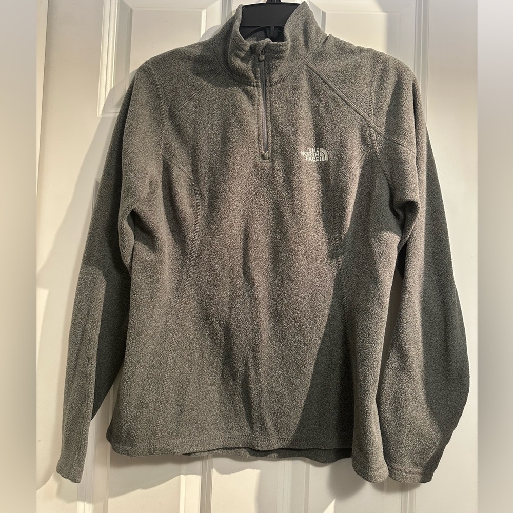 The North Face 1/4 zip fleece jacket, women’s small, grey, xs